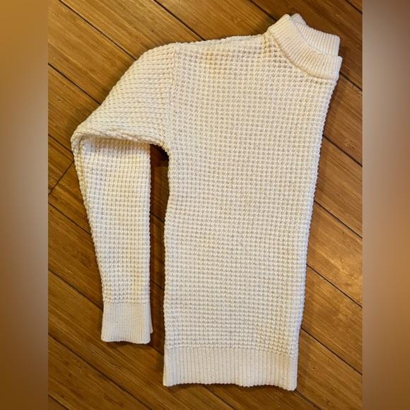 Time and Tru Waffle Stitch Sweater - Picture 4 of 6